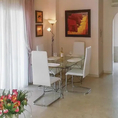 Sleeps 6 Air Con Wifi Villa Playa Paraiso (Tenerife)
